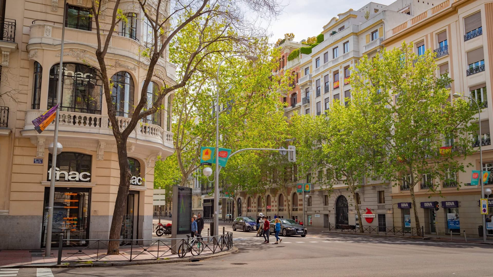 Street in the Chamberí neighborhood