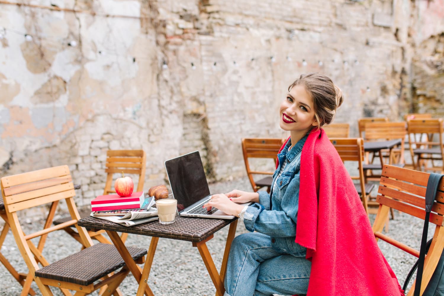 Administrative documents for working in Spain
