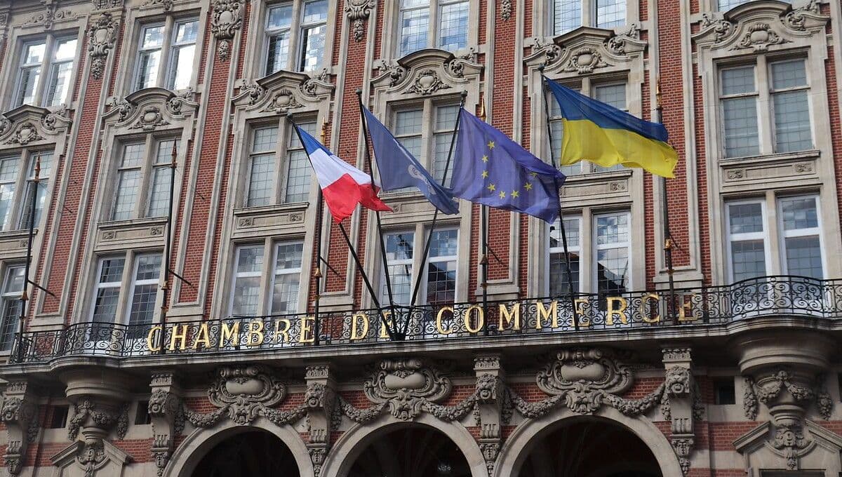 Chambre de Commerce et d'Industrie in France supporting business creation procedures